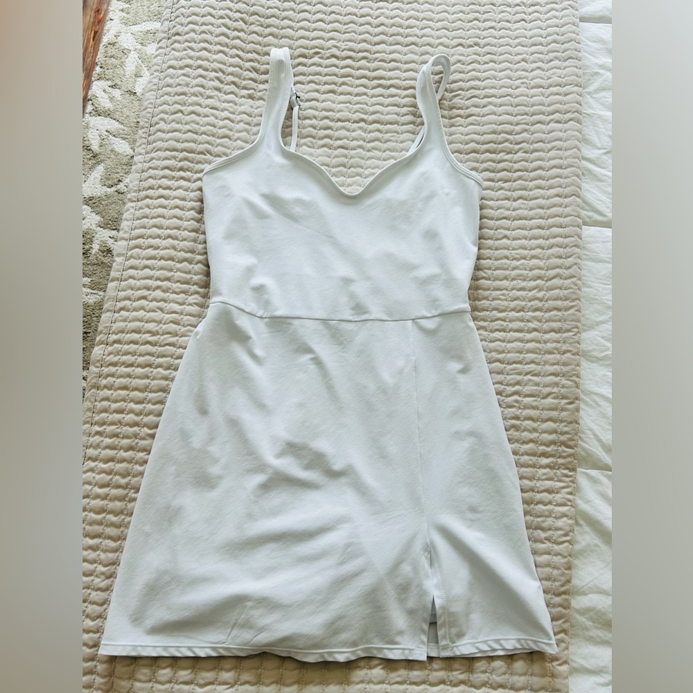 Abercrombie & Fitch Sweetheart Mini Athletic Traveler Dress Medium